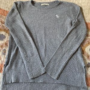 Abercrombie kids grey sweater. Size 13/14. Used good condition.